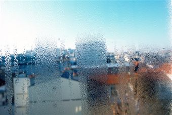 condensation-on-window